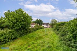 The Building Plot- click for photo gallery